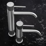 Waschbeckenarmatur Rea Lungo Stripe Brush Nickel Low
