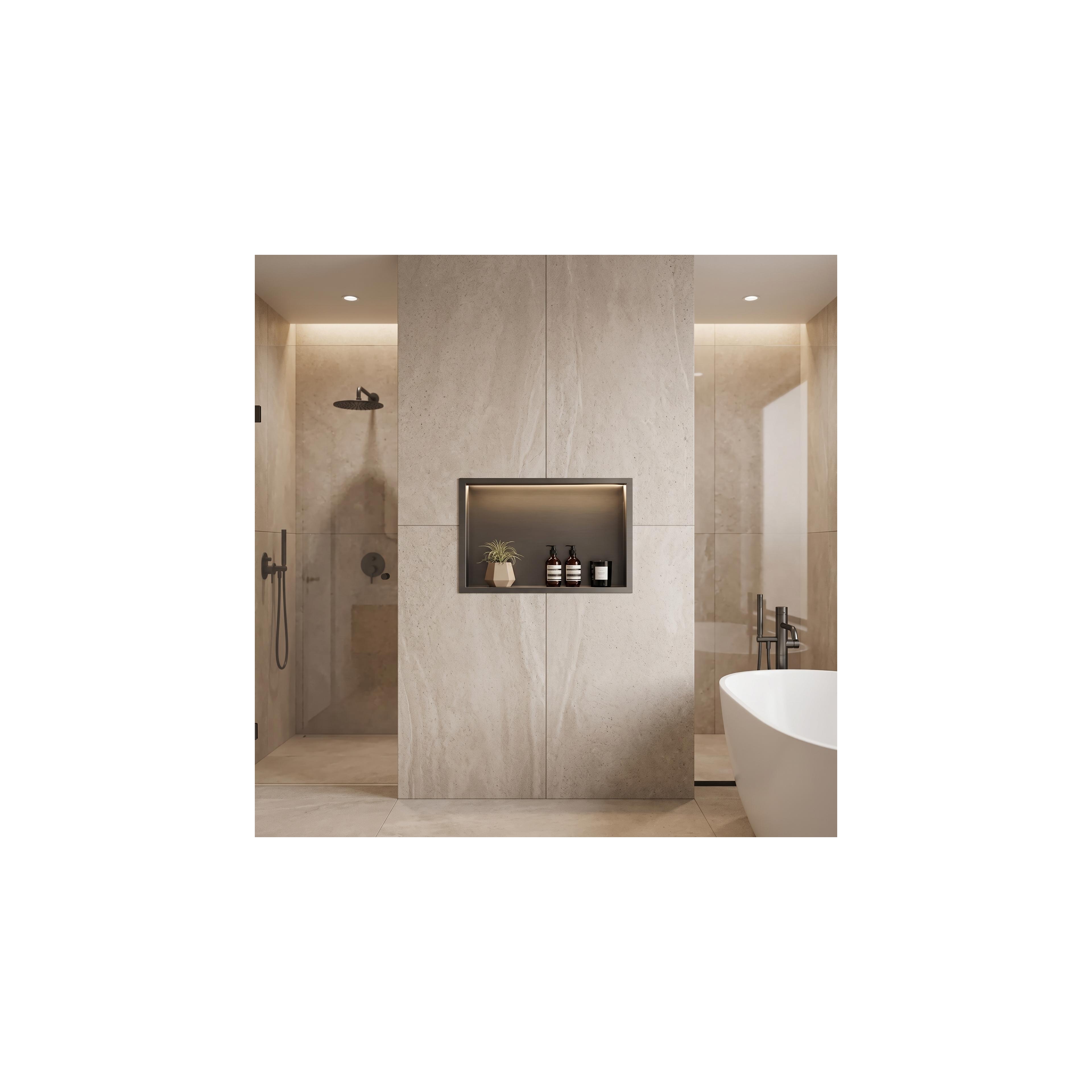 WANDEINBAU-BADEZIMMERREGAL LED 30x45 Titan