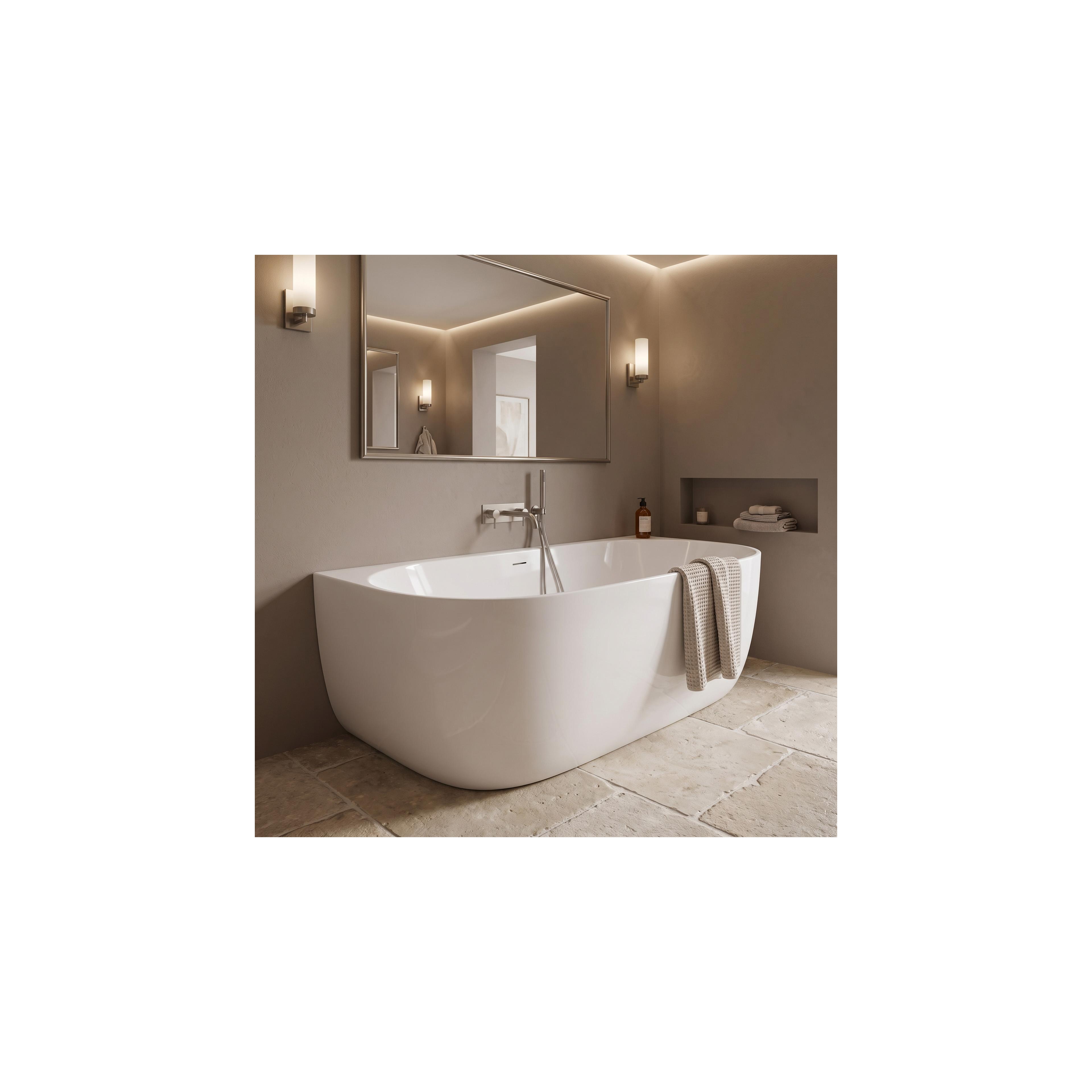 Acryl Wandmontage Badewanne Rea Eris 150cm