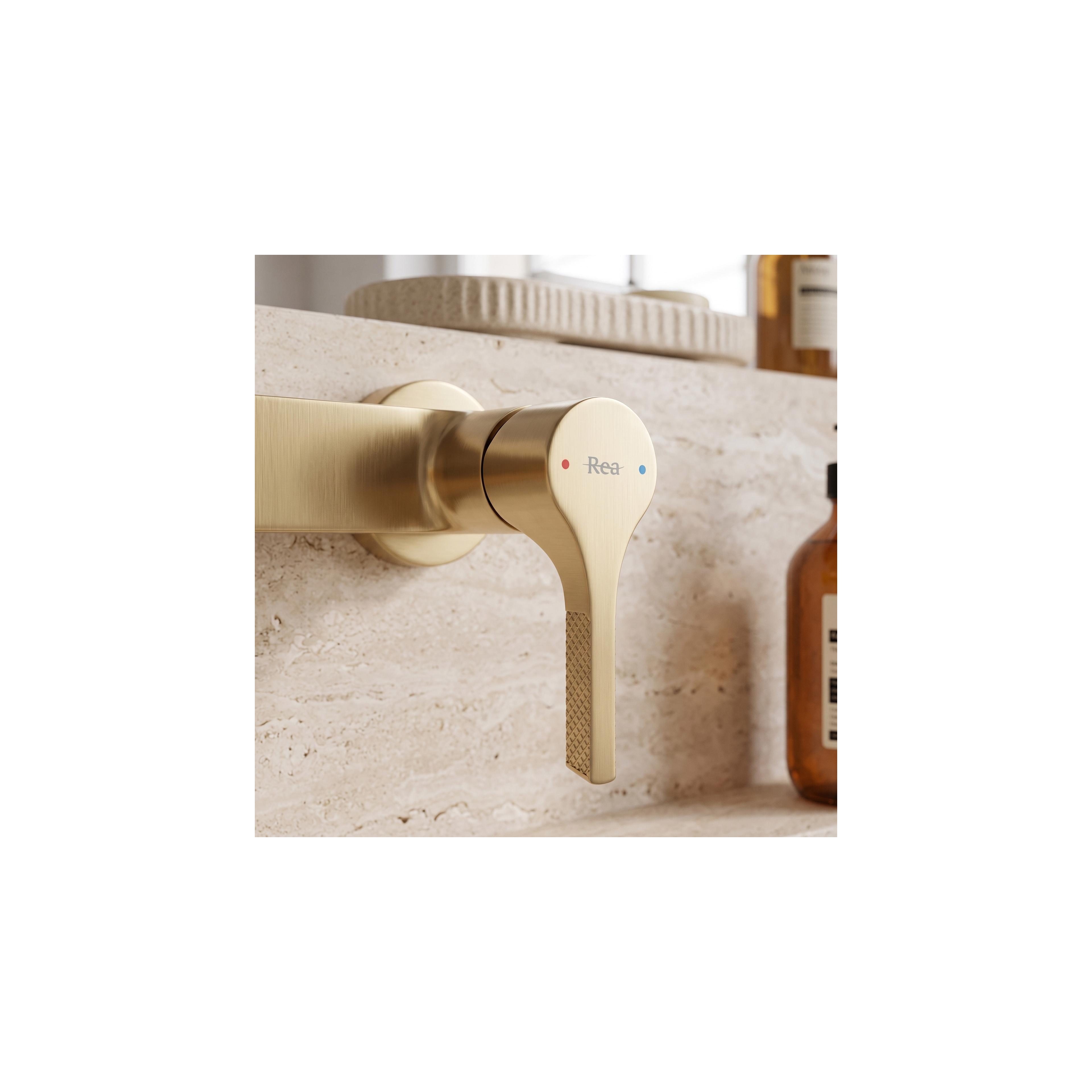 Wannenarmatur PREMIUM Rea Maxim Brush Gold