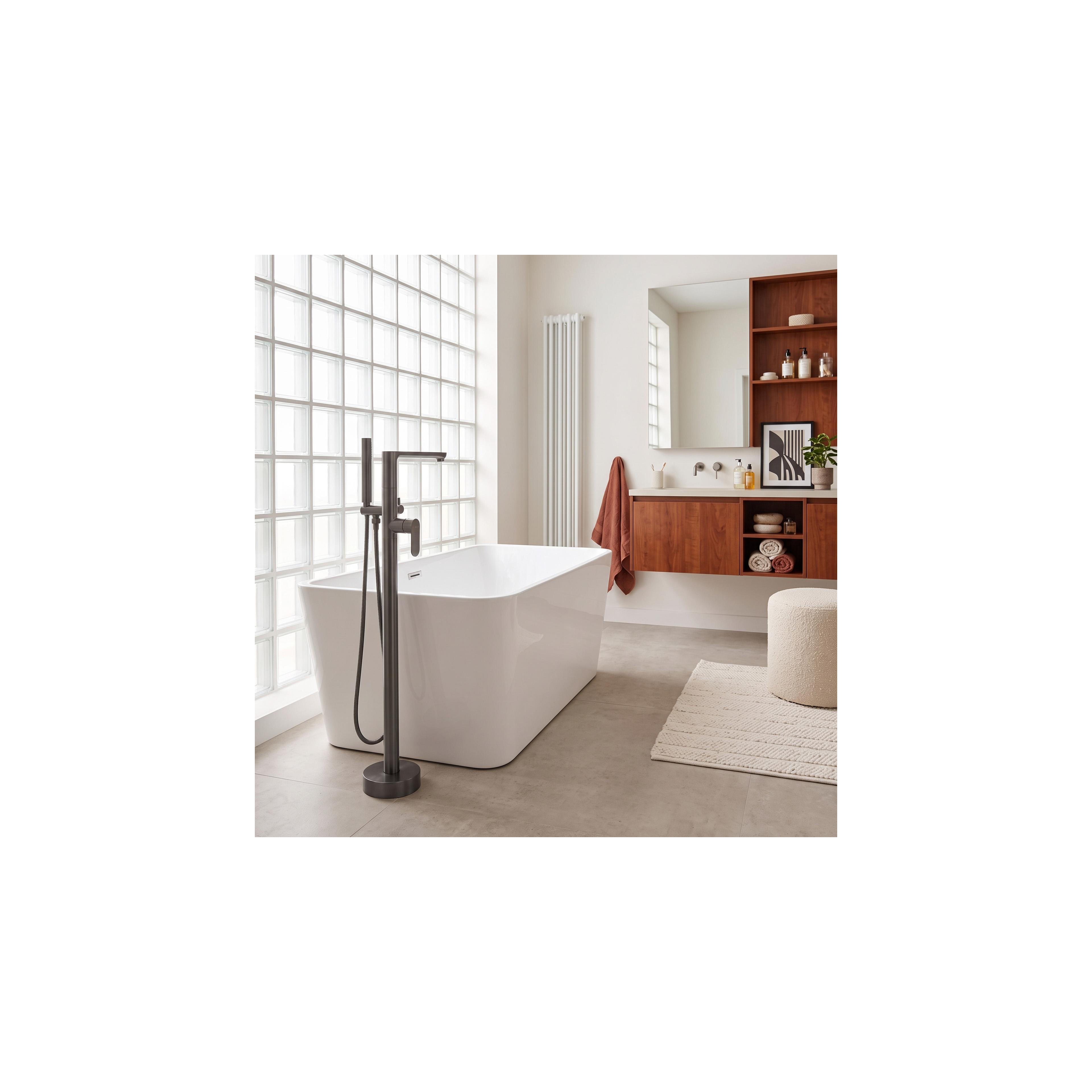Free-standing faucet Rea Logan Titan
