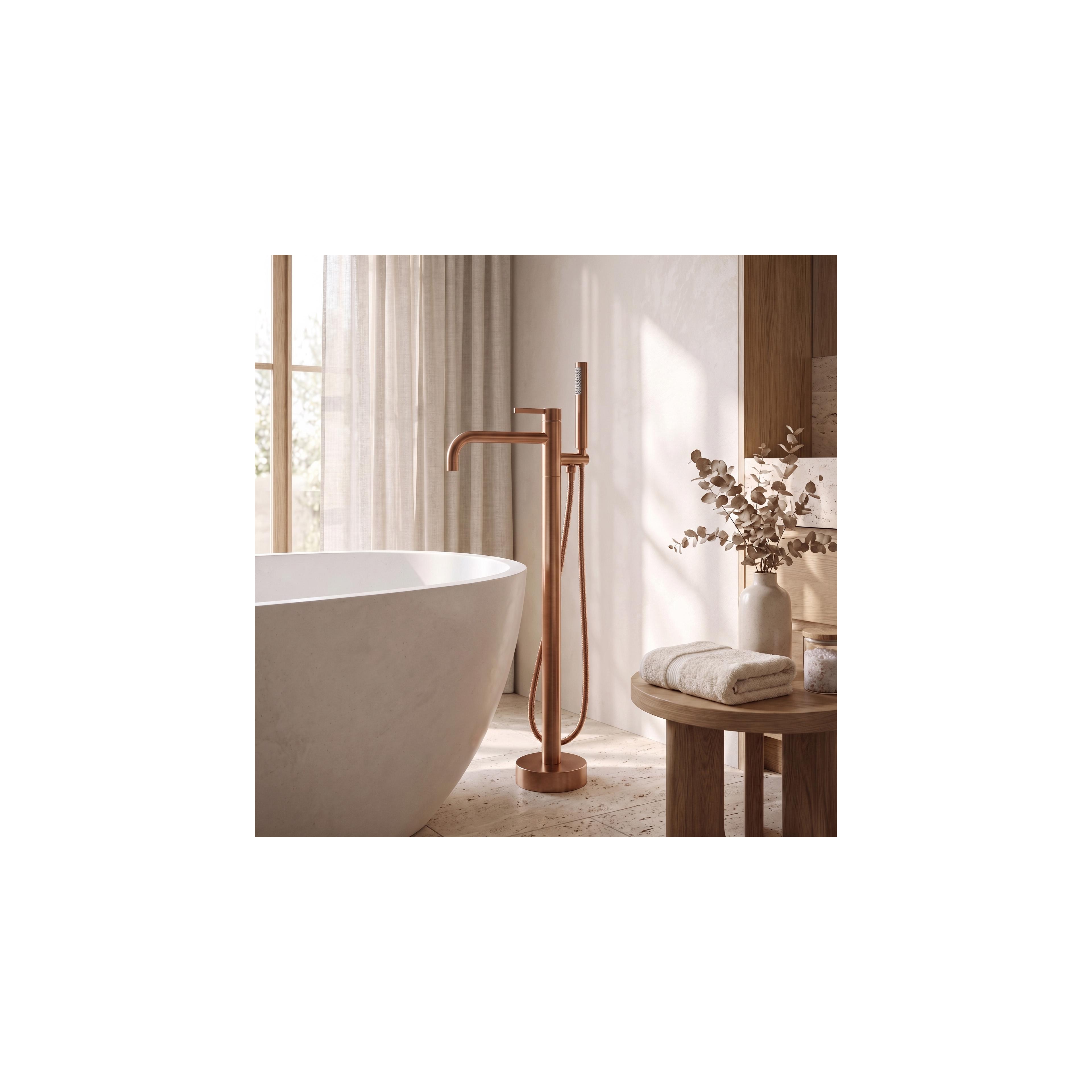 Vapaasti seisova sekoitin Rea Foster Brush Copper