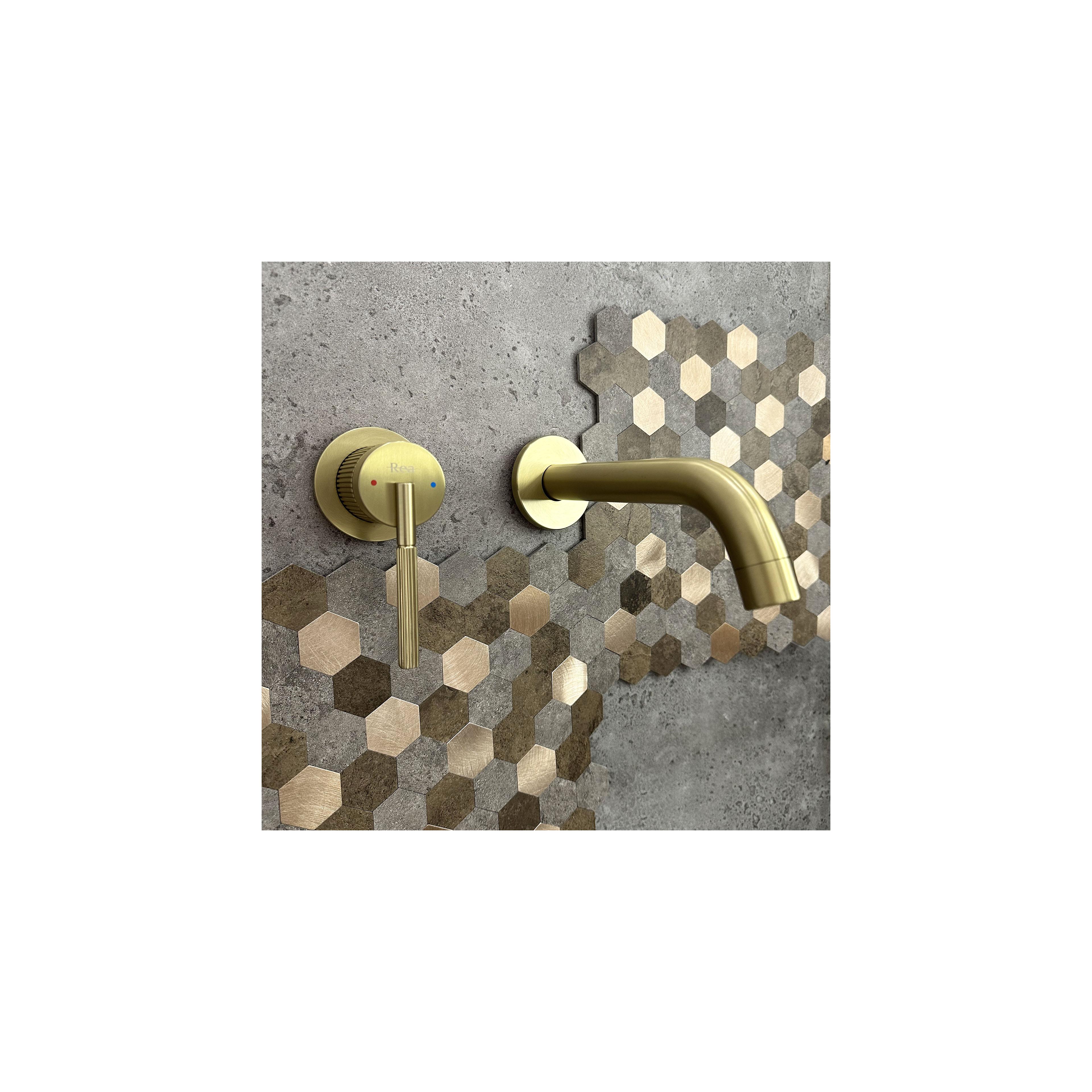Inbyggd blandare Rea Argon borstat guld + BOX