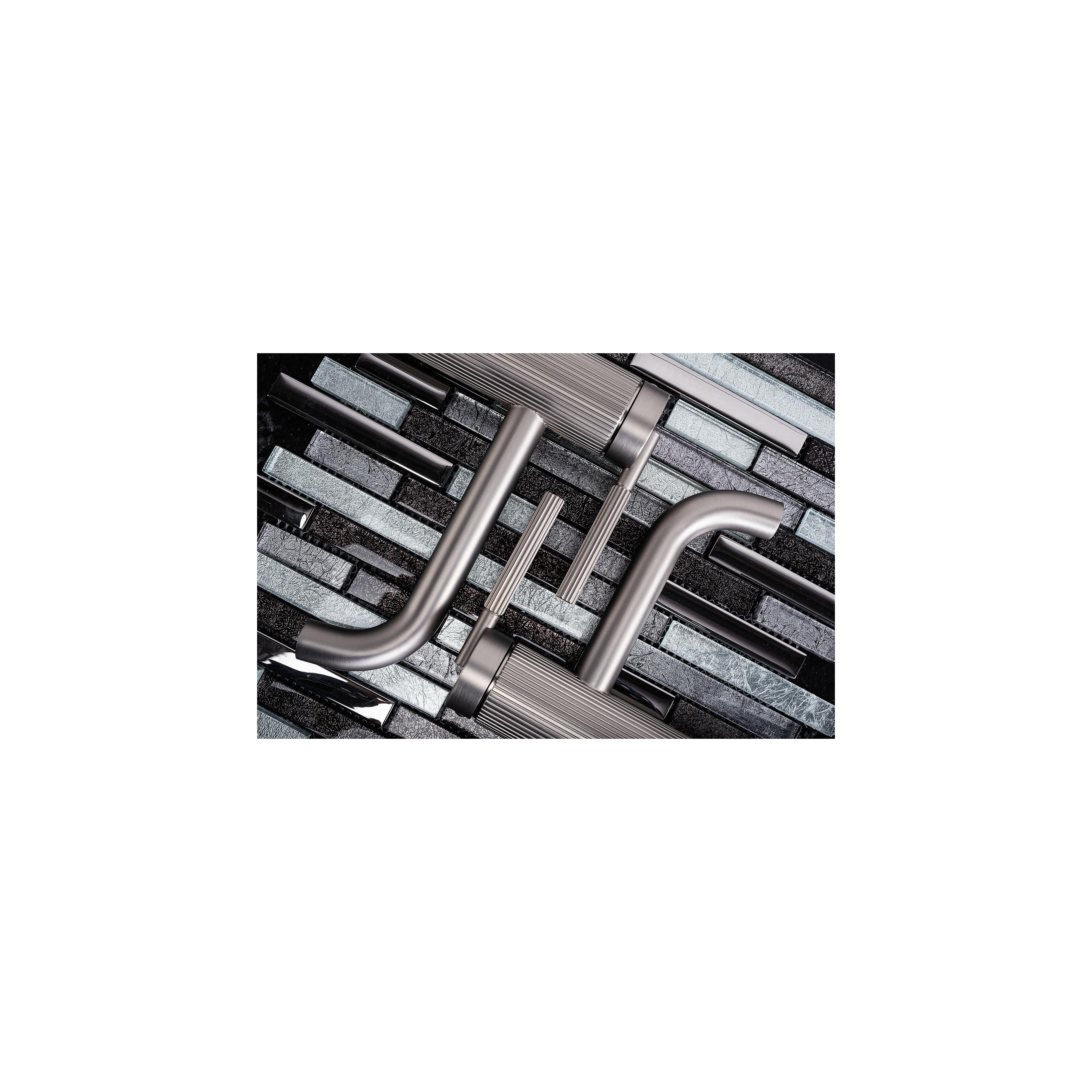 Waschbeckenarmatur Rea Argon Brush Nickel high