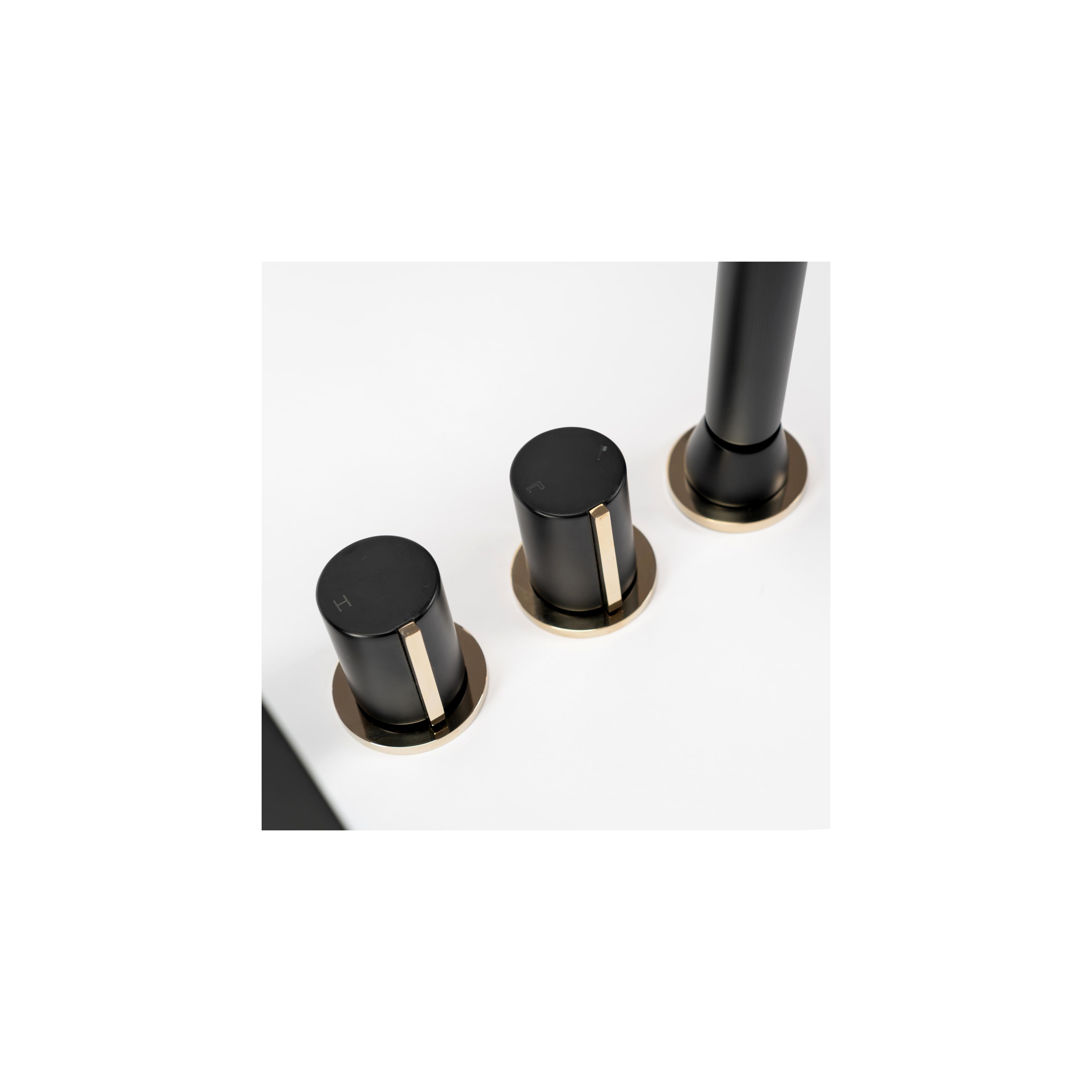 Wannenarmatur Rea ICON Black Matt