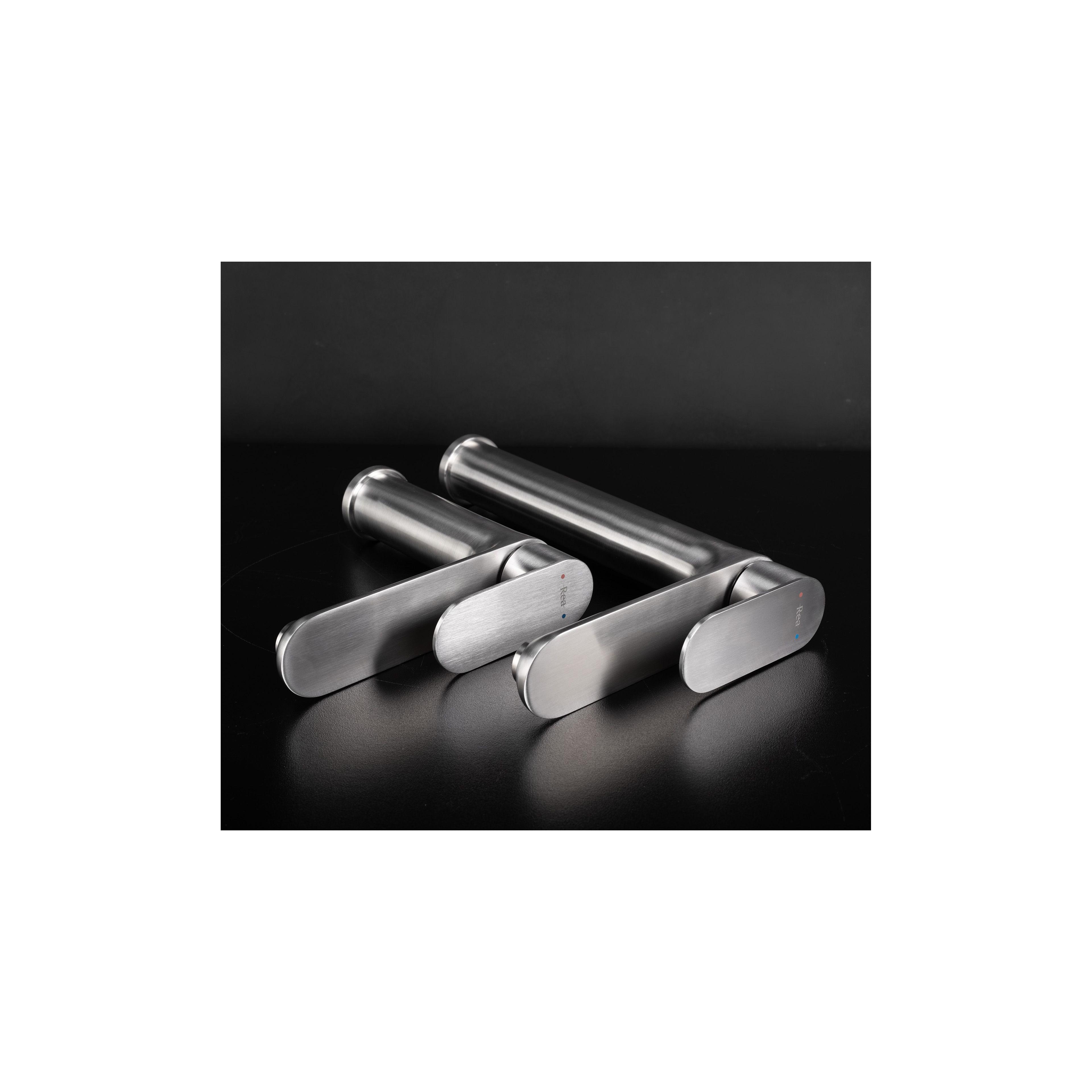 Waschbeckenarmatur Rea Logan Brush Nickel