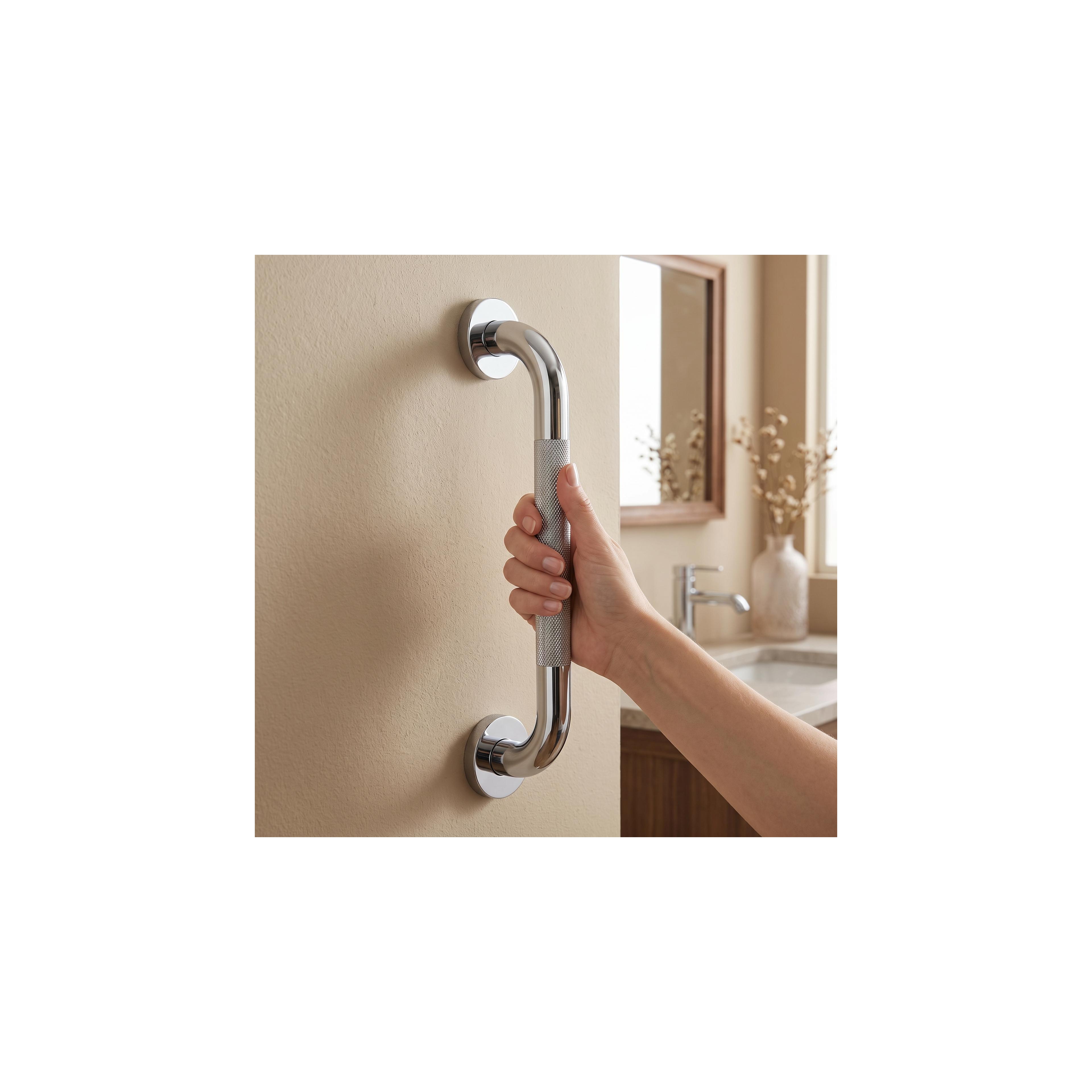 Anti-slip bathroom grab bar 104 Chrome