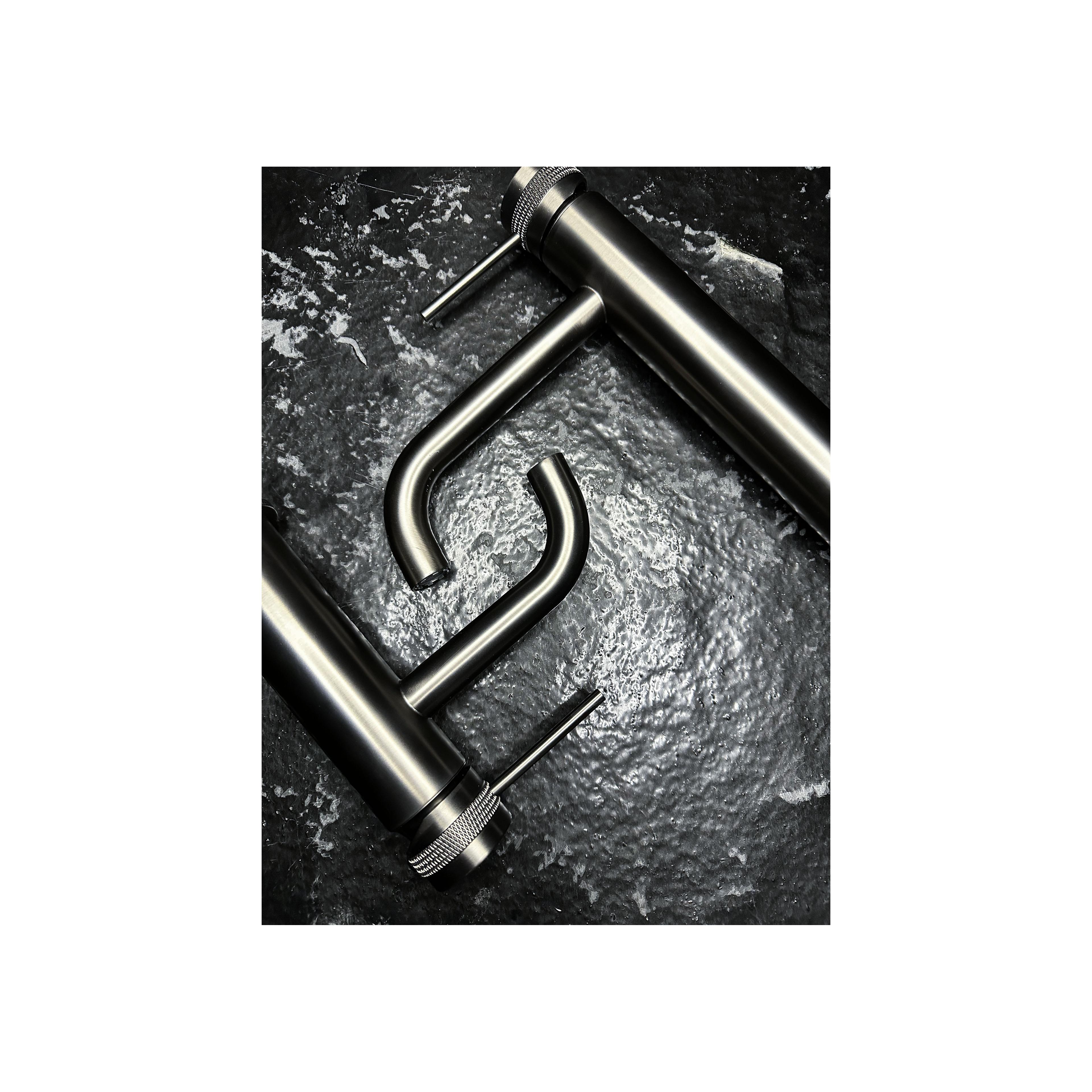 Змішувач Rea Jager Lungo Grip Gun Grey low