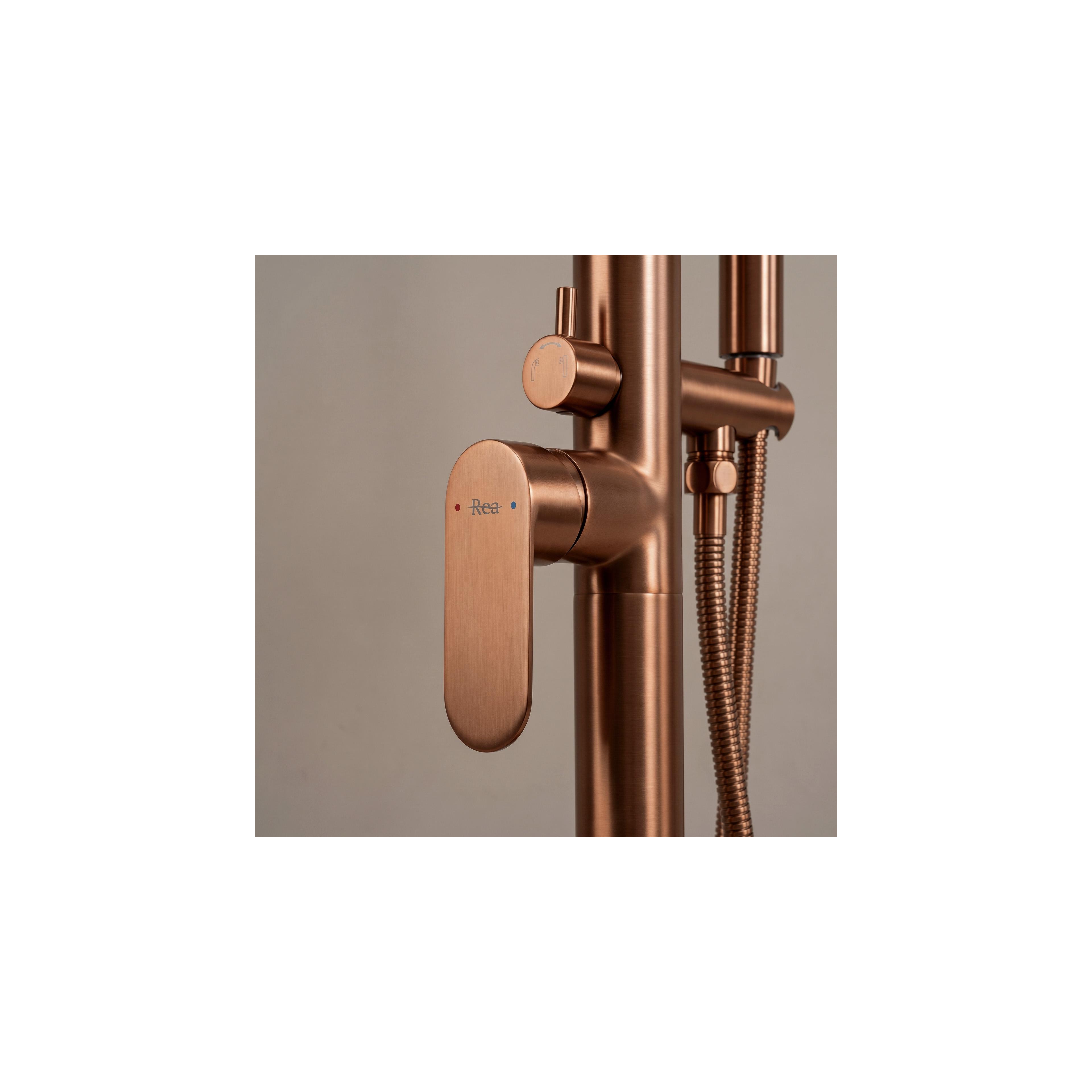 Frei stehende Armatur Rea Logan Brush Copper