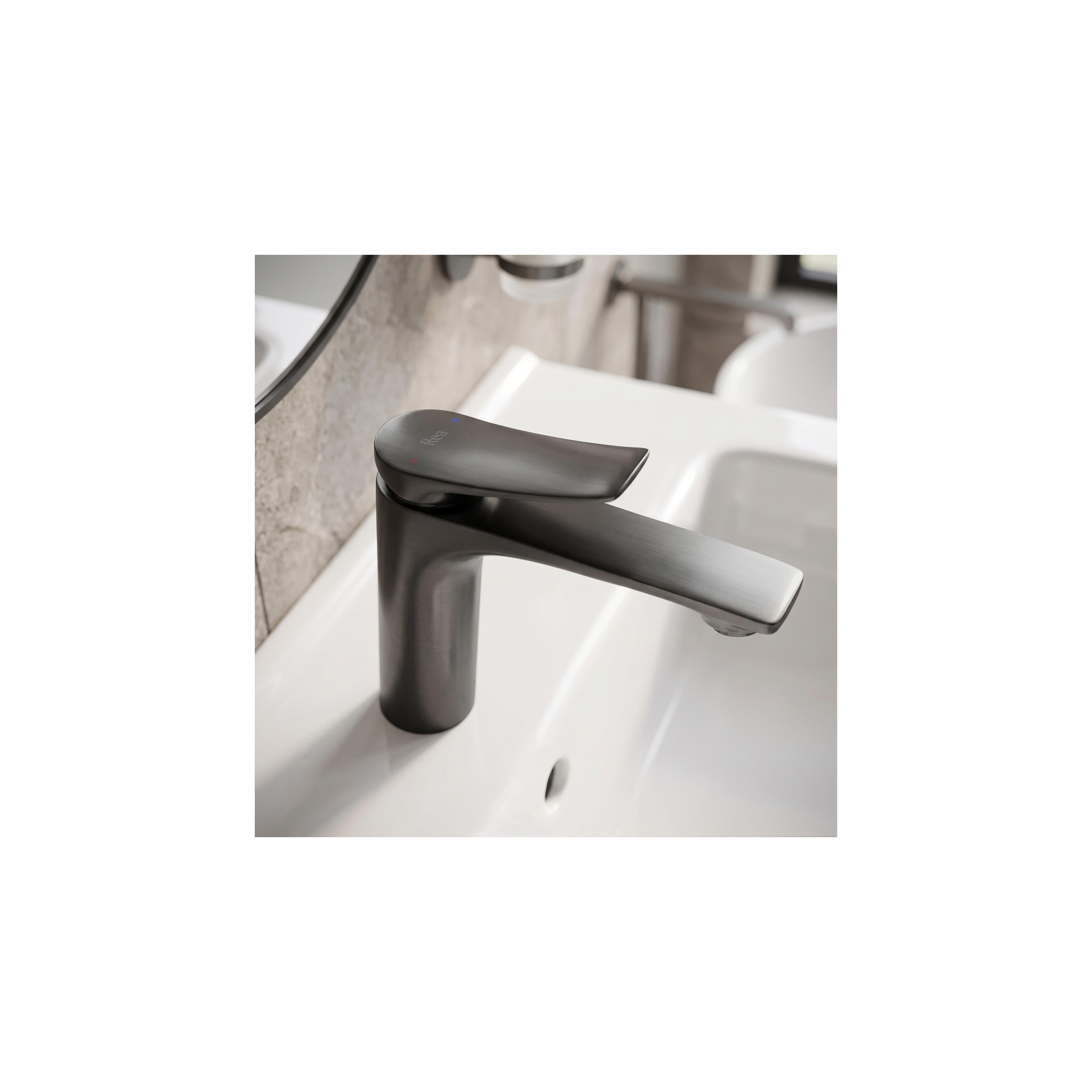 Tvättställsblandare PREMIUM REA Vision Titan Low