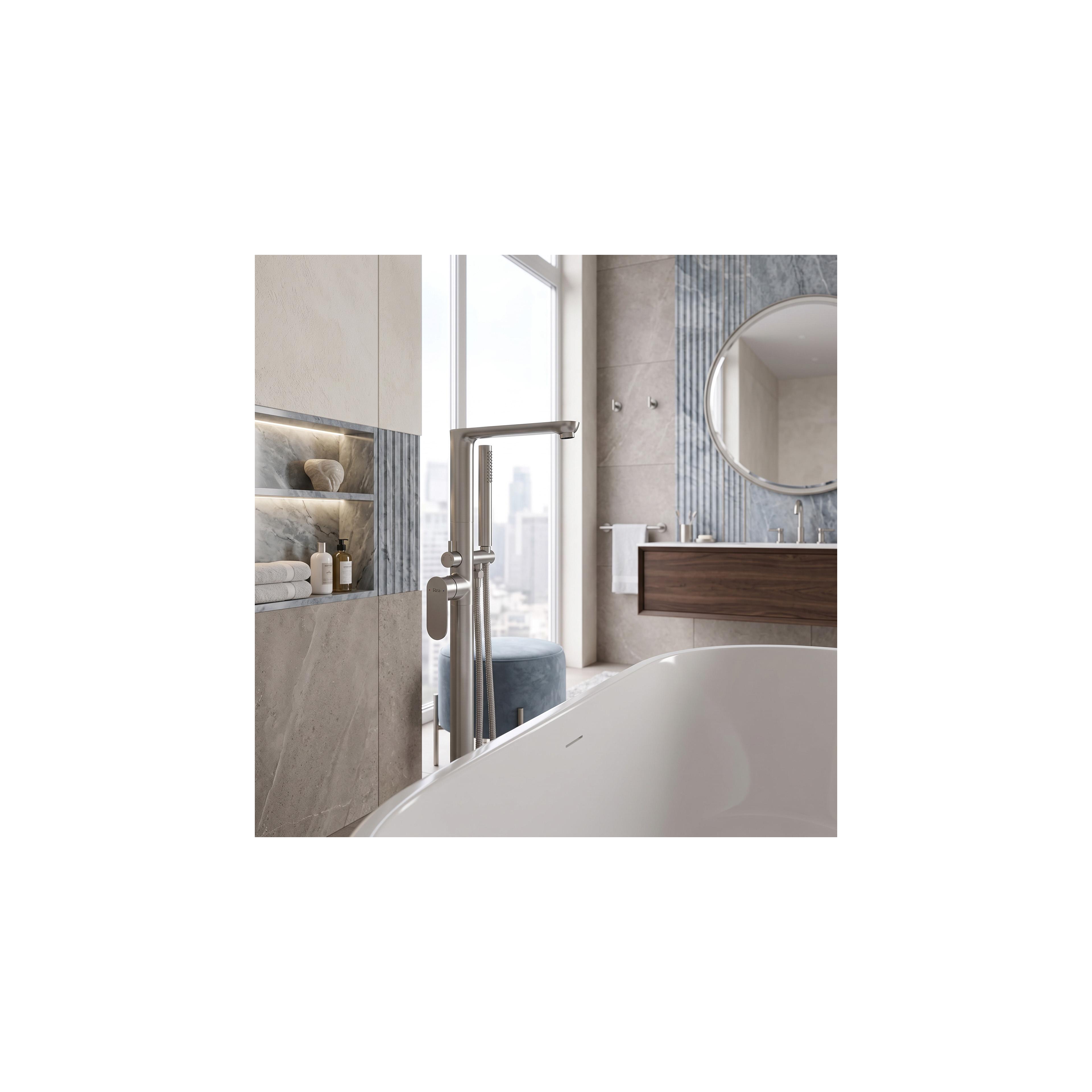 Free-standing faucet Rea Logan Brush Nickle