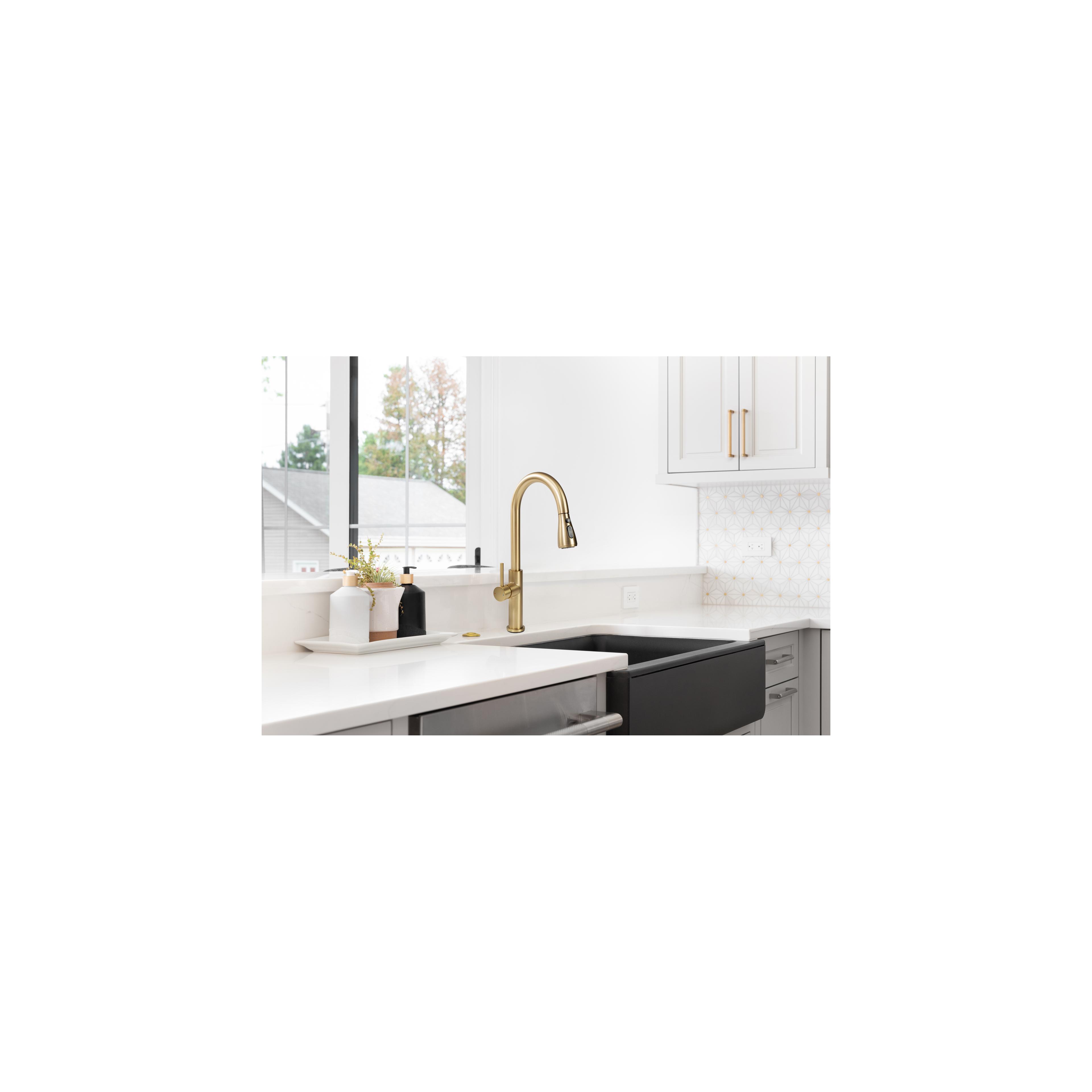 Keukenkraan Rea Nest Gold Brush