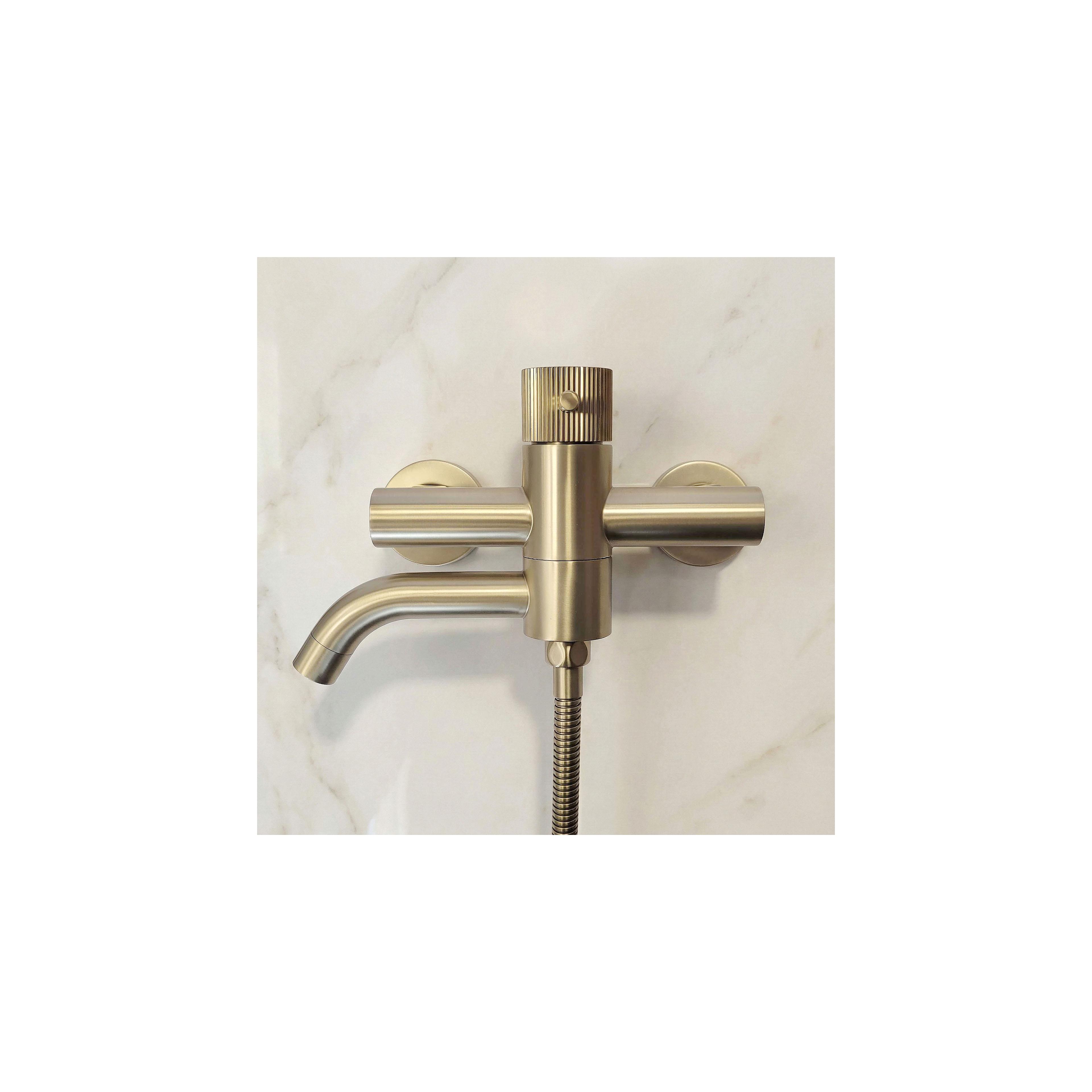 Rea Lungo Stripe vannas jaucējkrāns Gold Brush