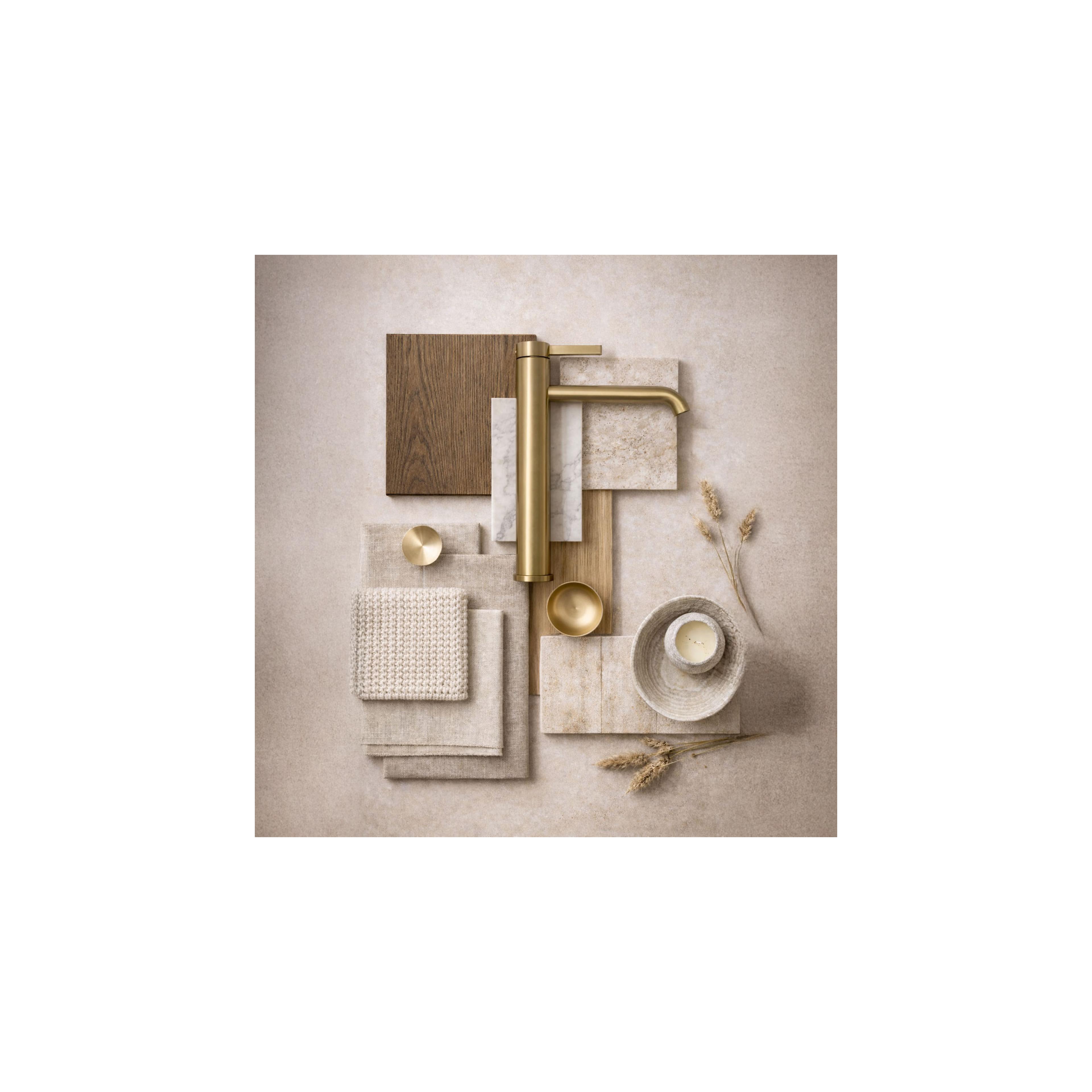 Bathroom faucet Rea Rivo Brush Gold