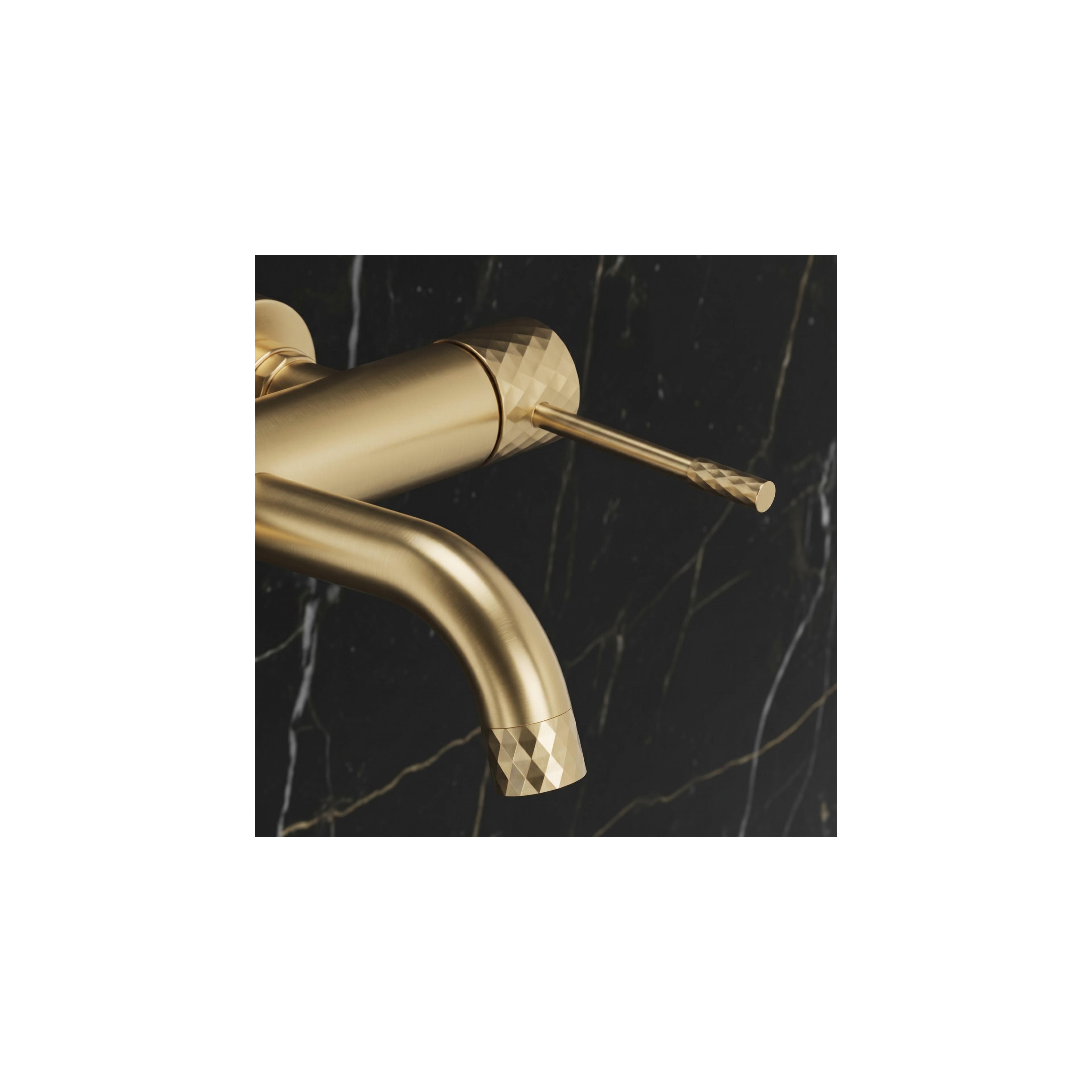 Badkarsblandare Rea Lungo Diamond Brush Gold