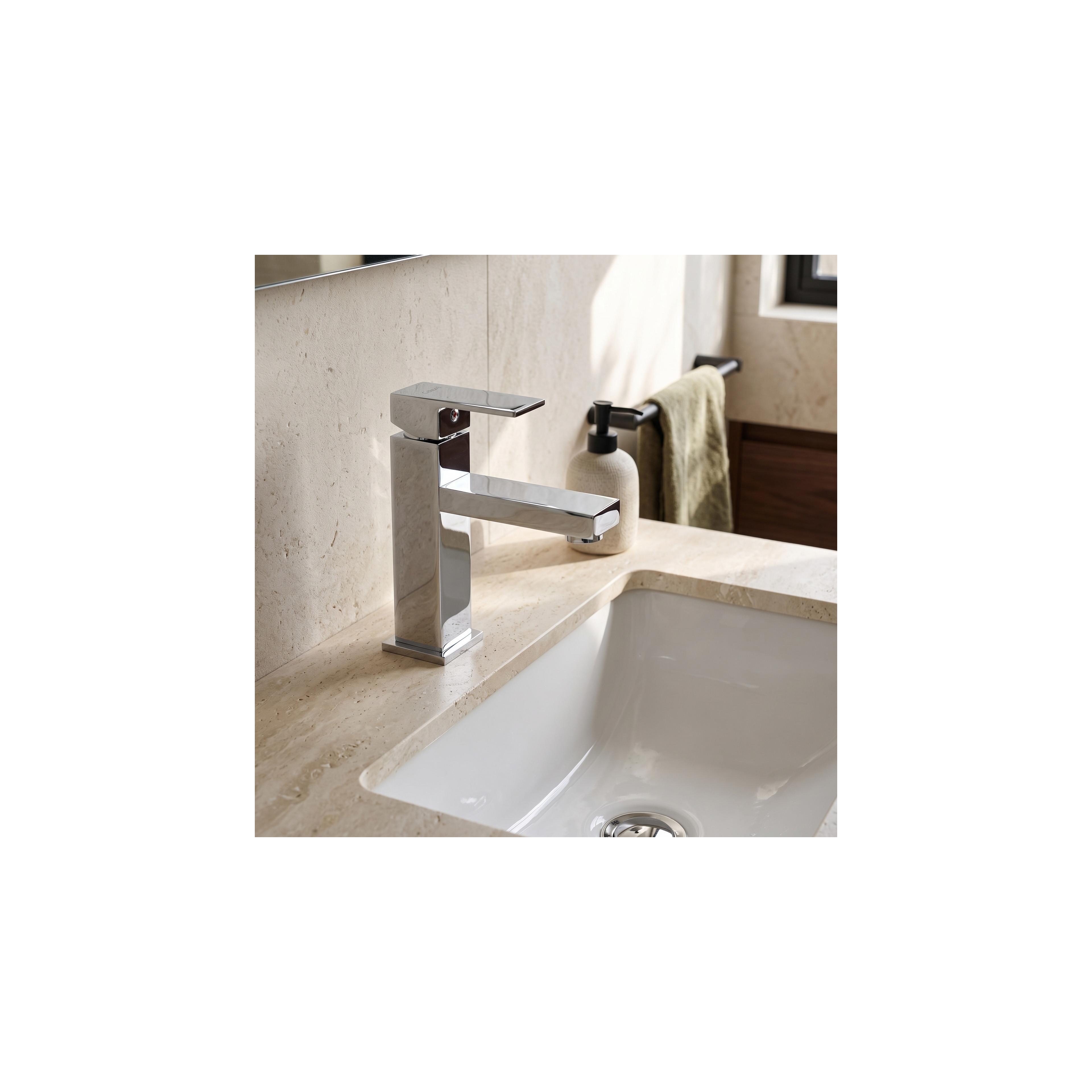 Tvättställsblandare Calani SIENA Chrome