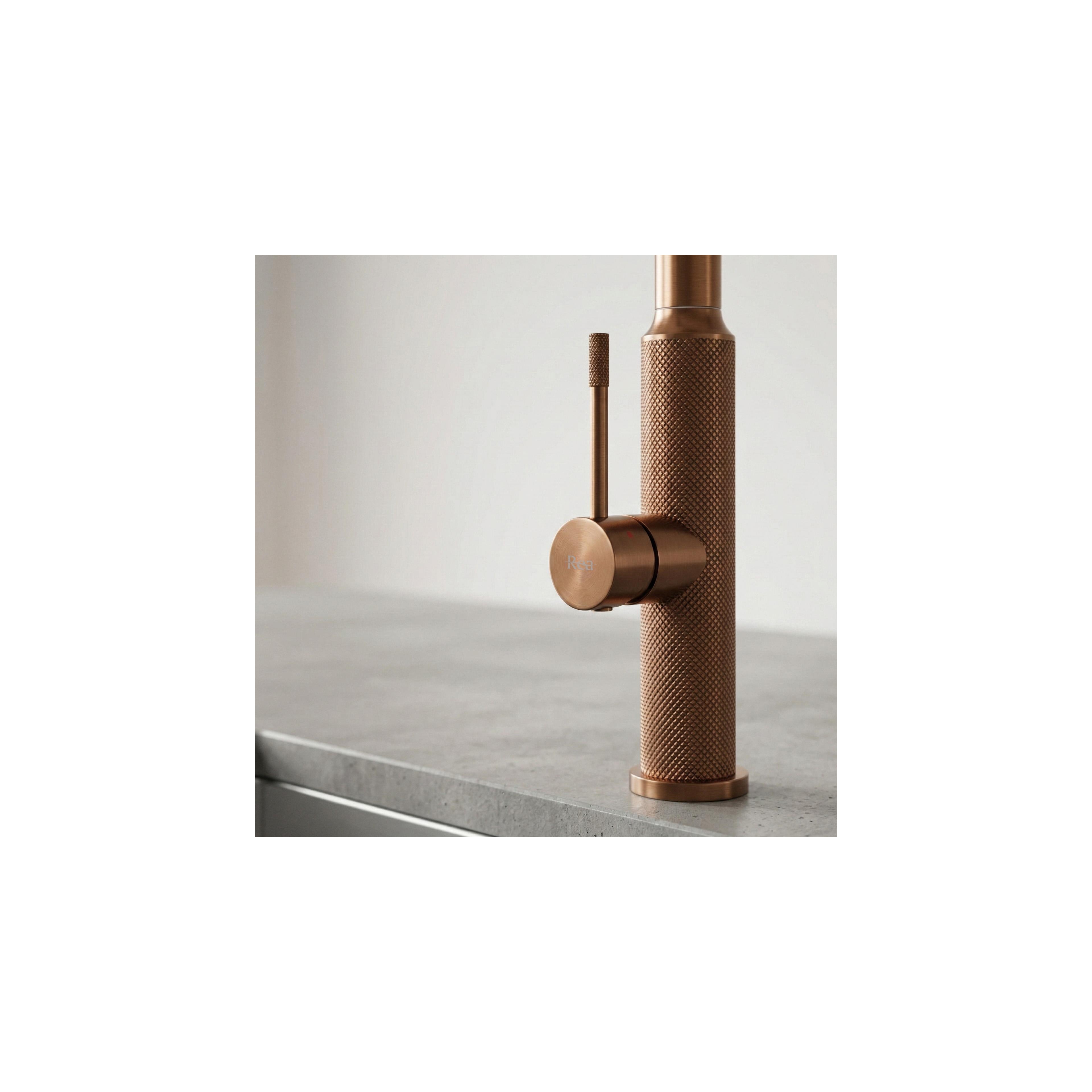 Küchearmatur Rea Master Brush Copper