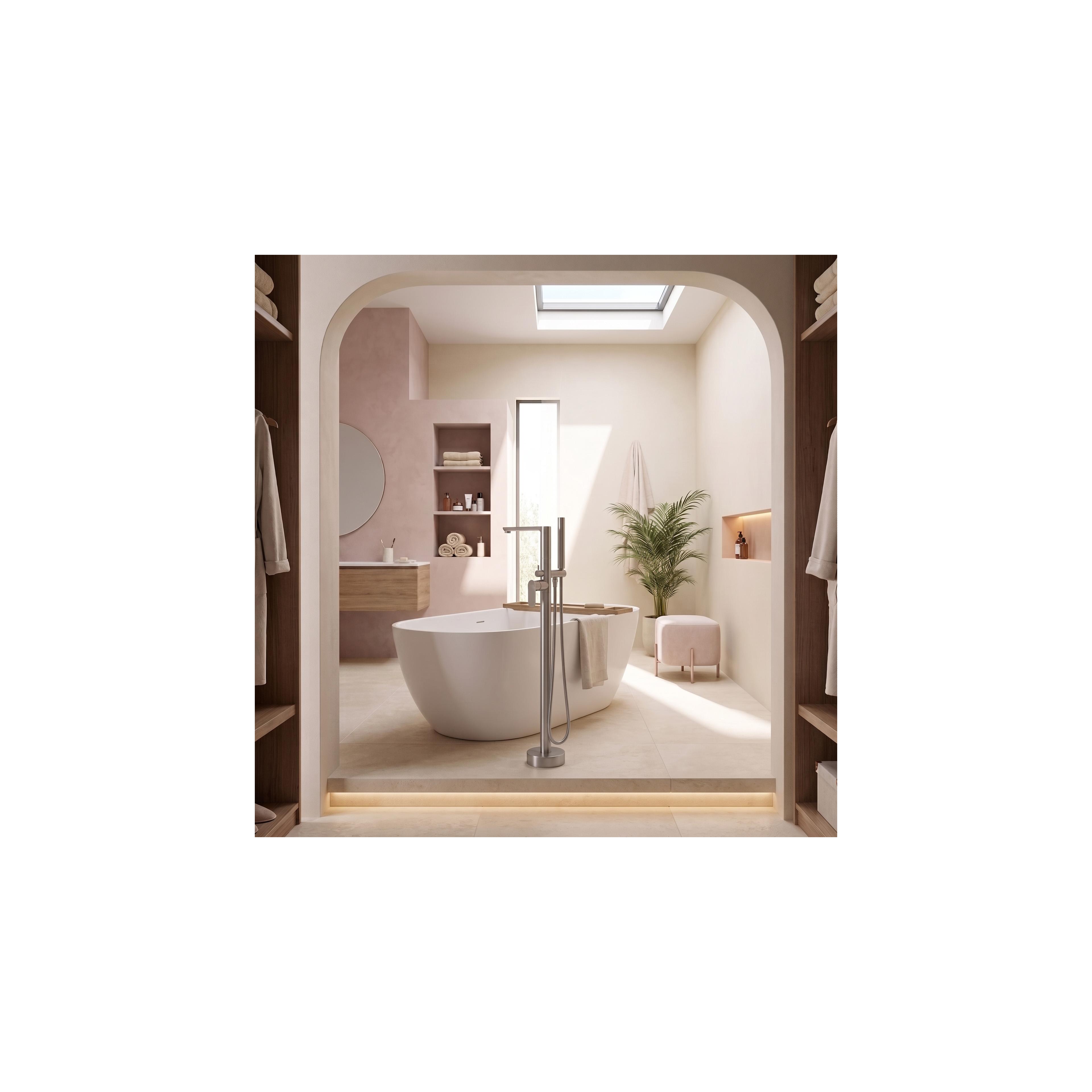 Free-standing faucet Rea Logan Brush Nickle
