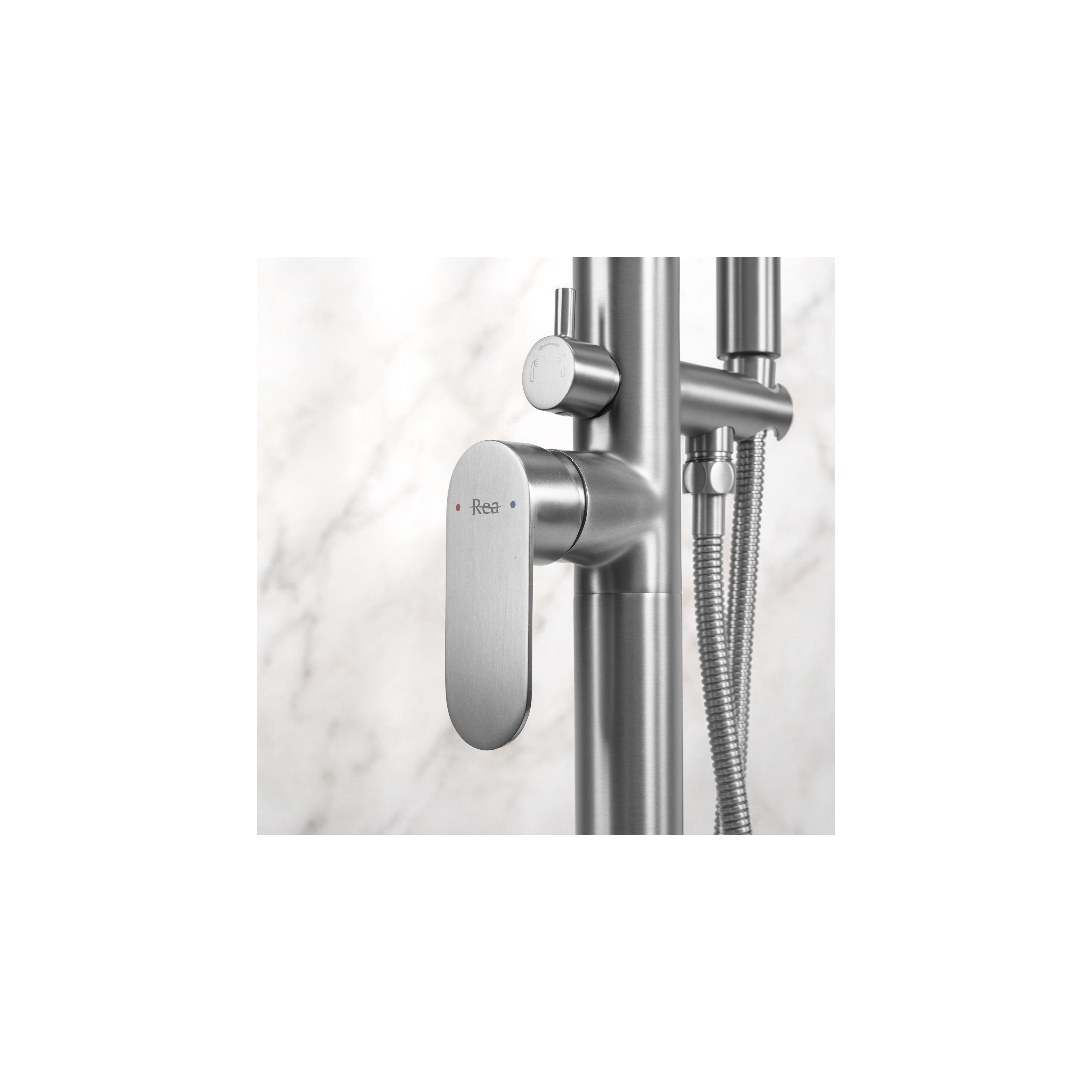 Free-standing faucet Rea Logan Brush Nickle