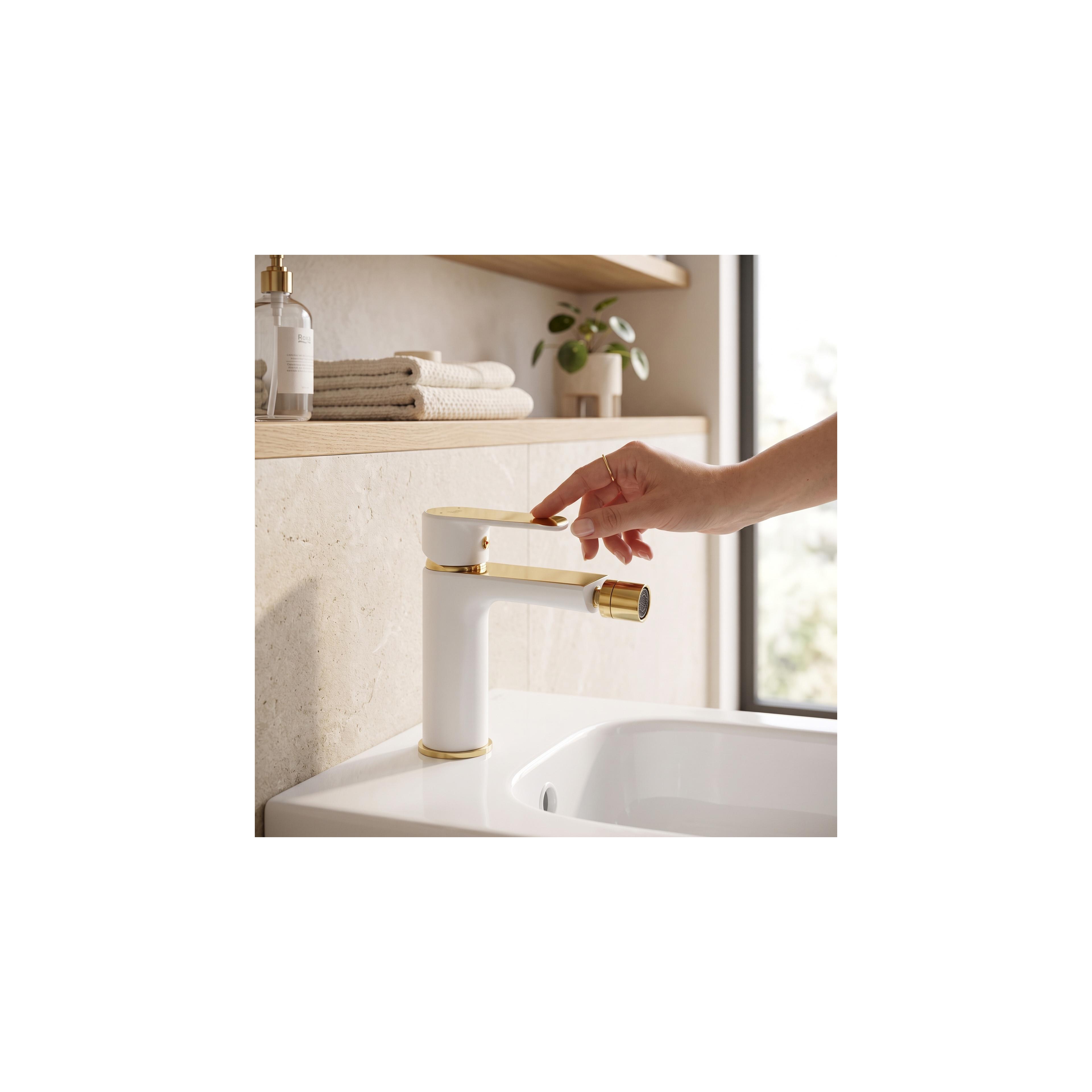 Bidetarmatur Rea Bloom White gold