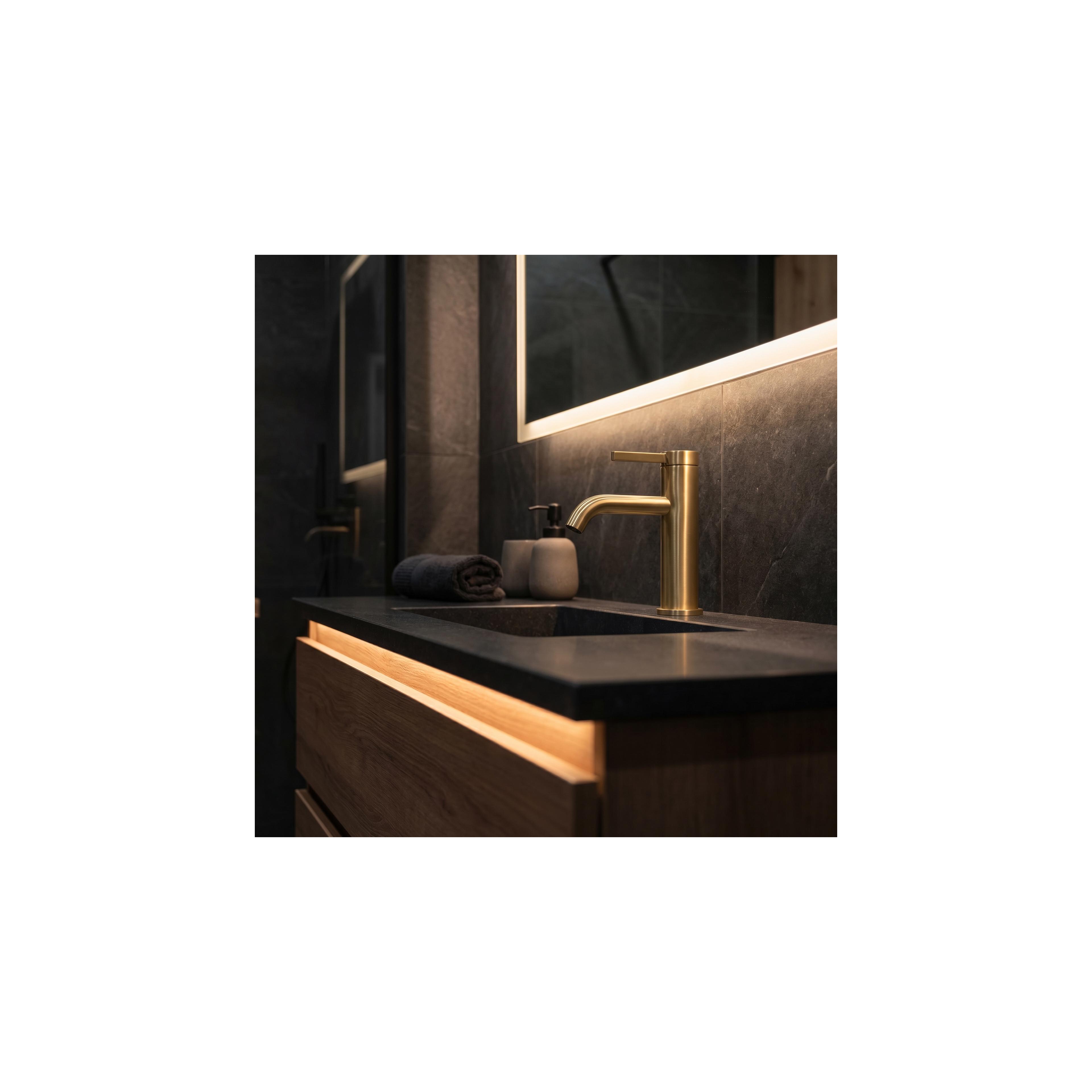 Bathroom faucet Rea Rivo Brush Gold