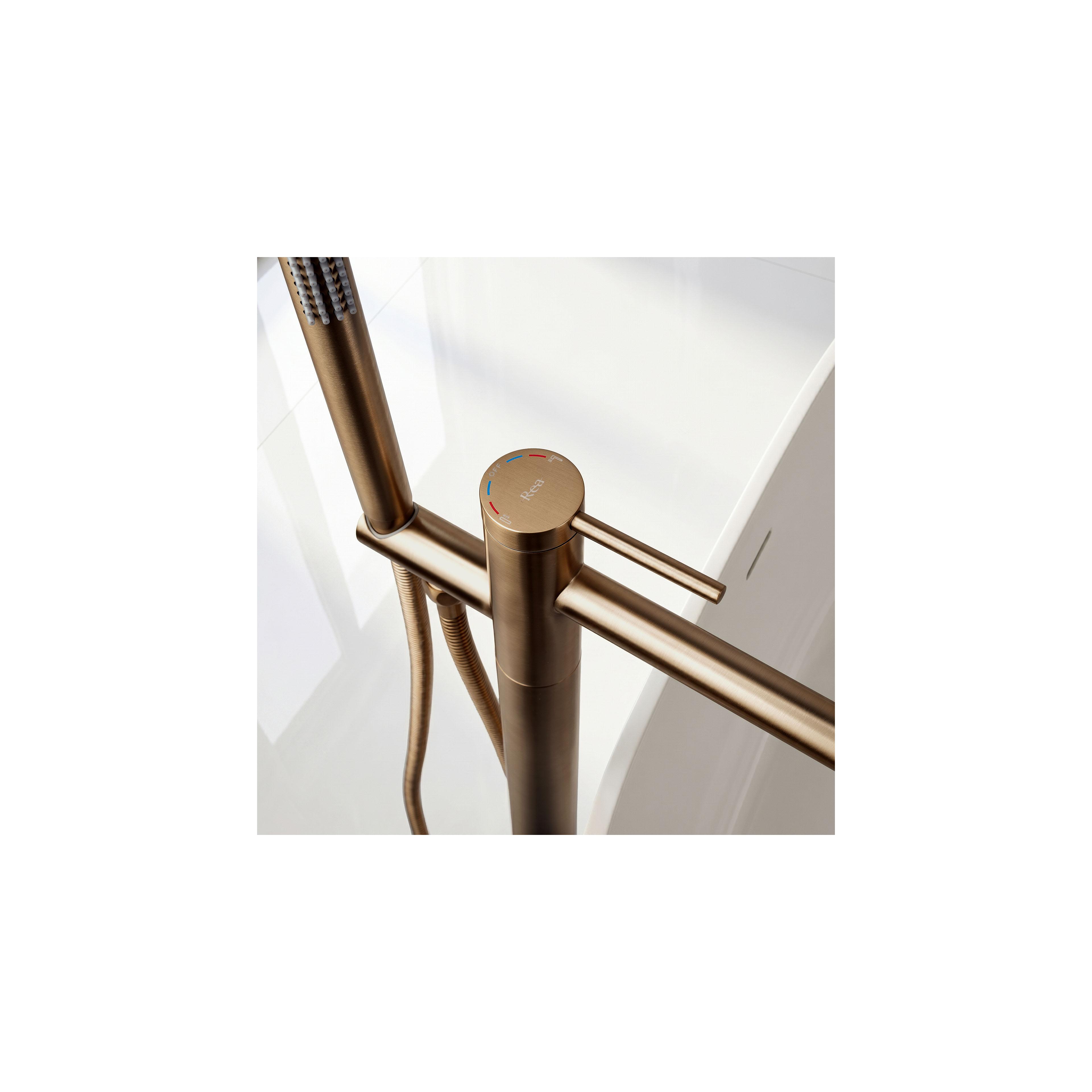 Frei stehende Armatur Rea Clif Brush Copper