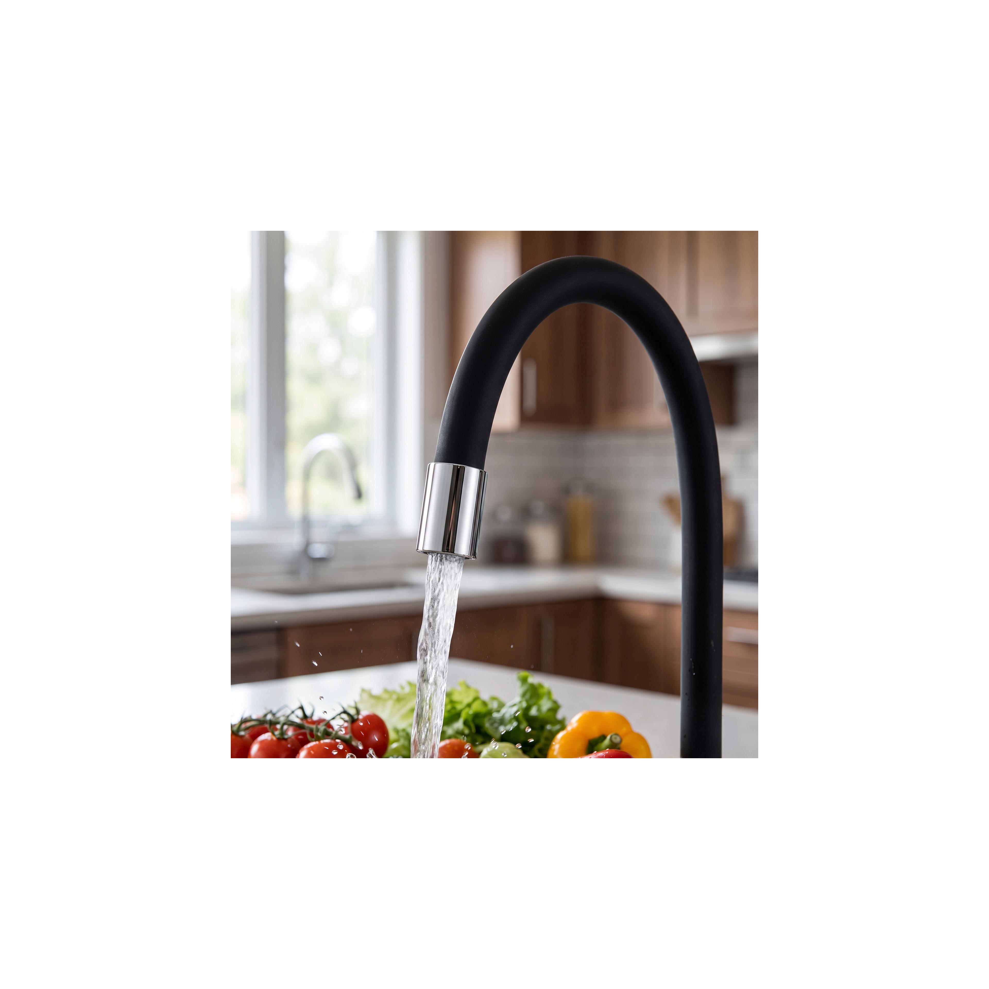 Kitchen faucet Calani LUPI black