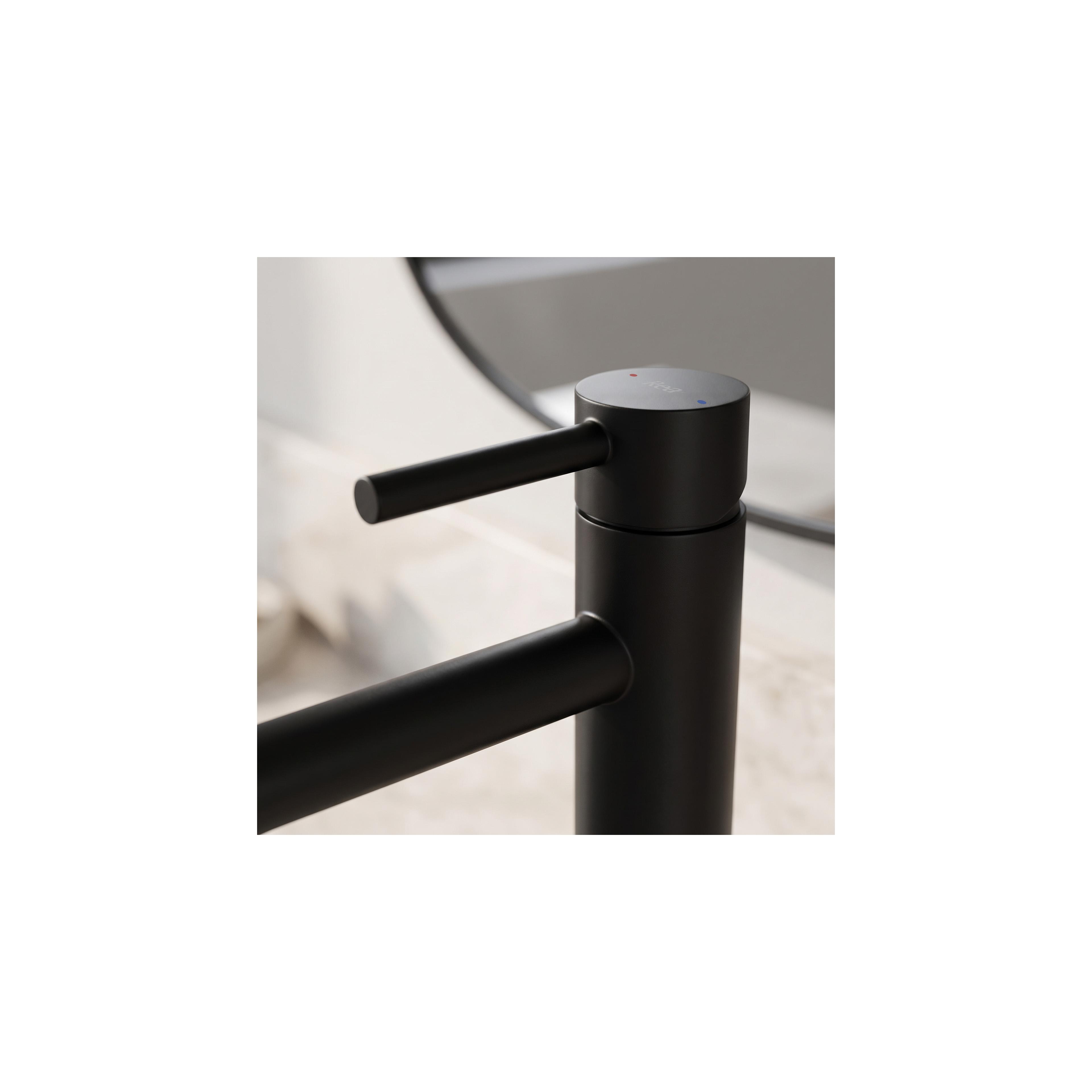 Waschbeckenarmatur Rea Lungo Black High