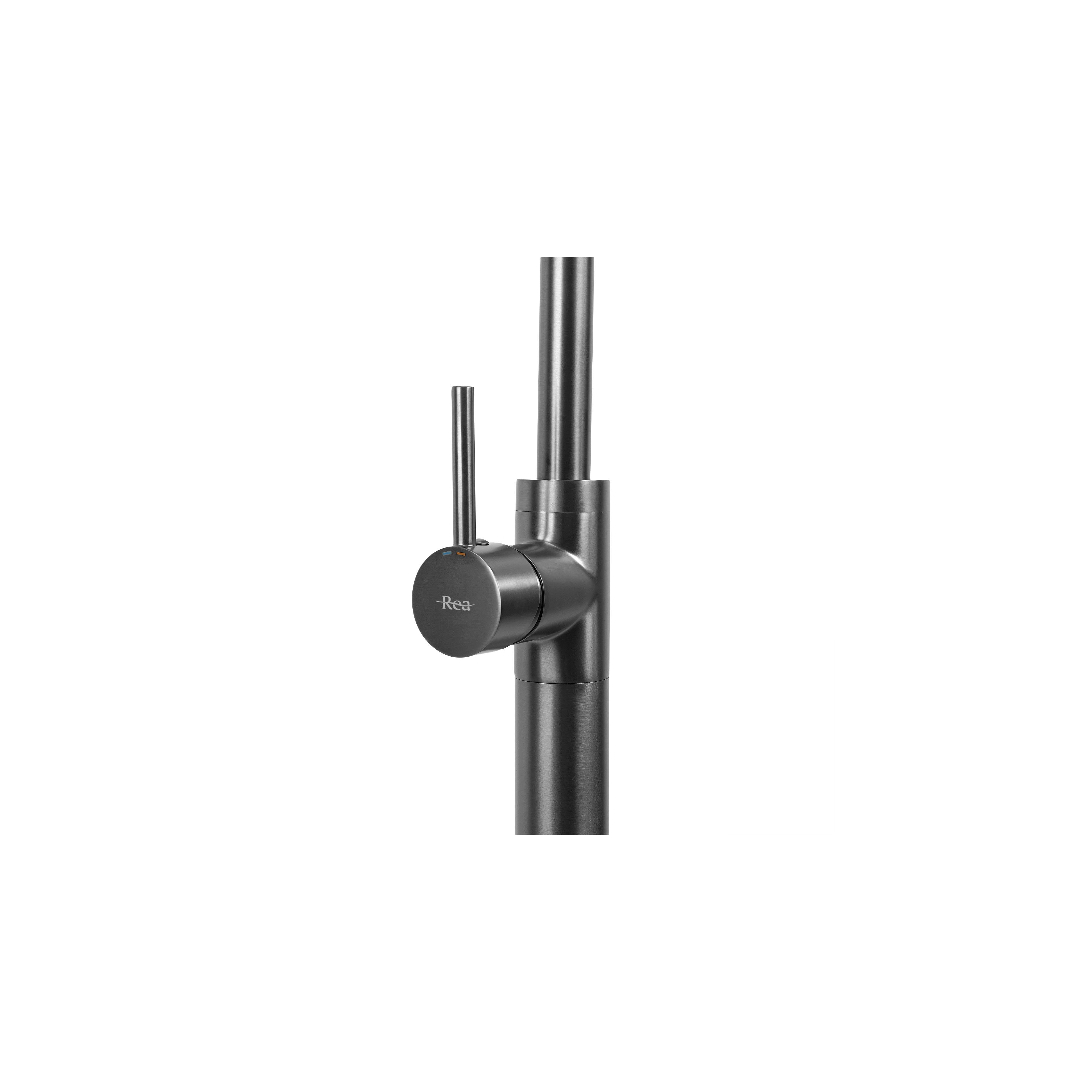 Basin mixer Rea Lungo Titan
