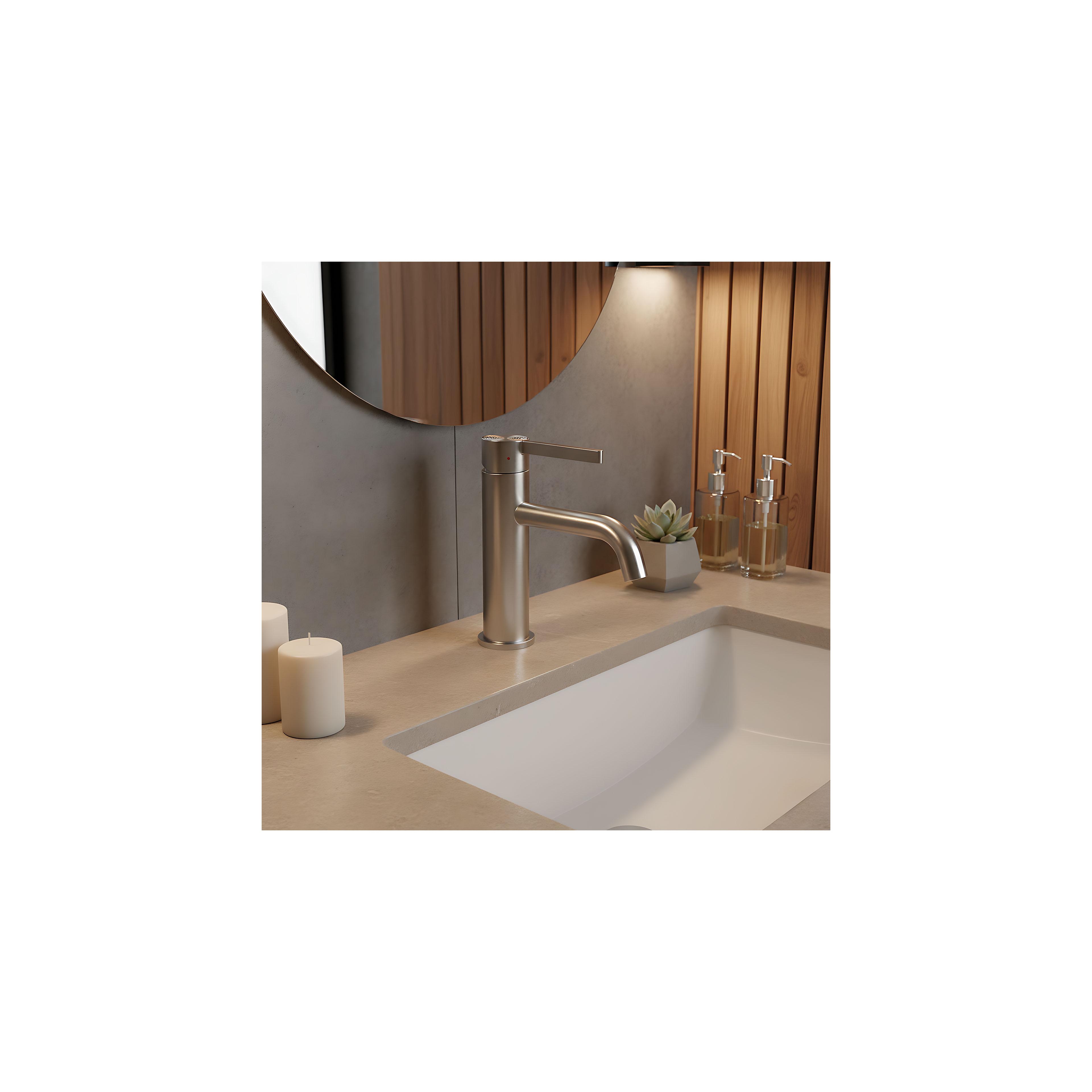 Bathroom faucet Rea Foster Brush Nickel Low