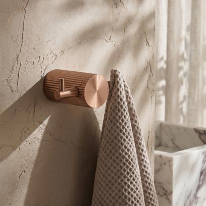 Закачалка за баня 64104A SOLO Brush Copper