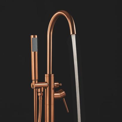 Robinet autoportant Rea Lungo brush copper