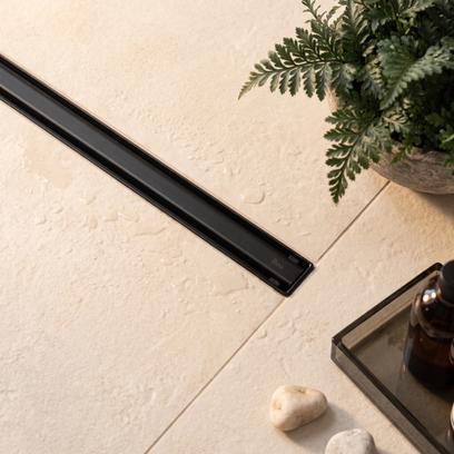 Линеен сифон Rea Neox Slim pro black 100